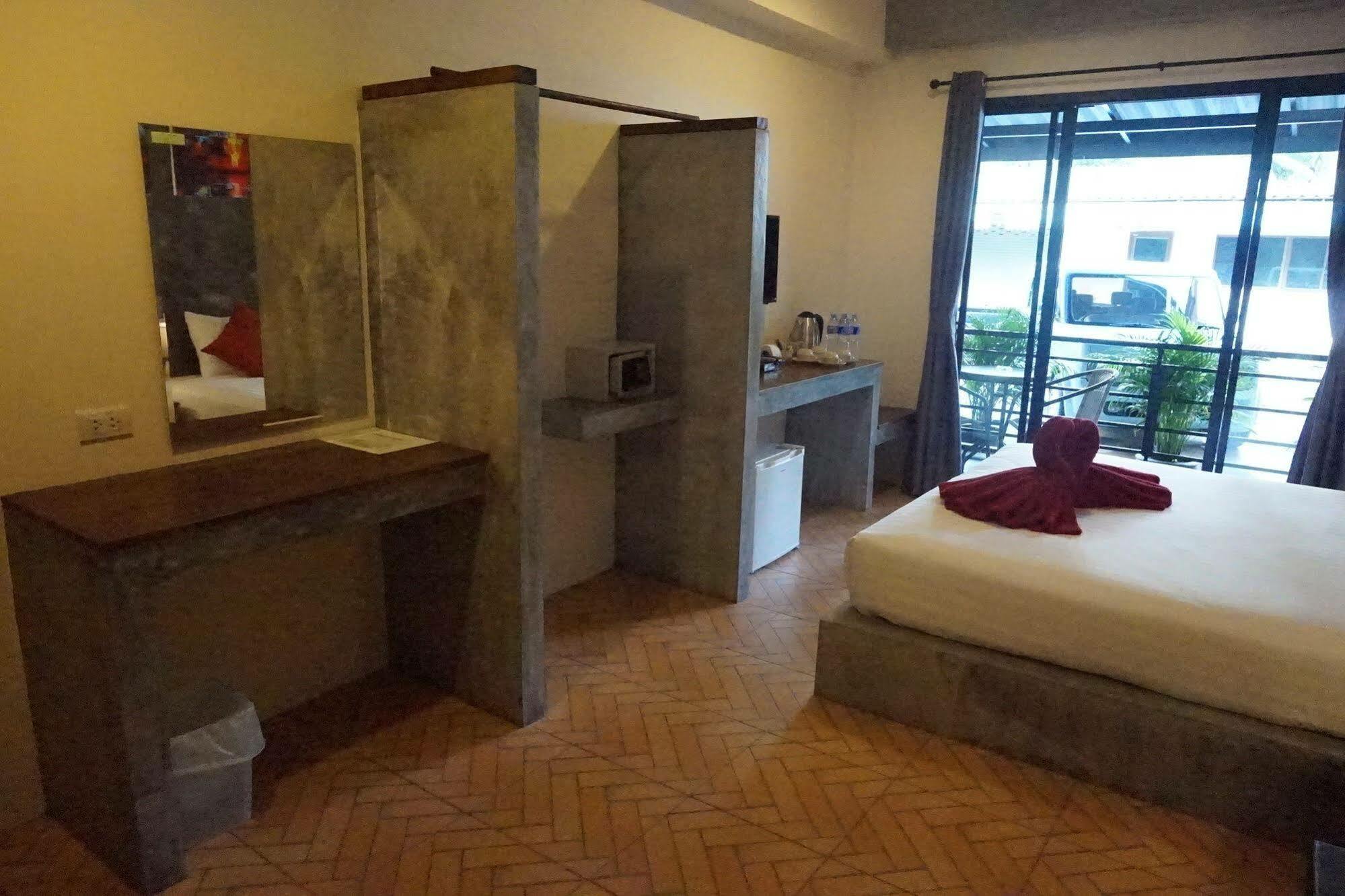 Oyo 75307 The Morning Minihouse Aonang Otel Ao Nang Dış mekan fotoğraf